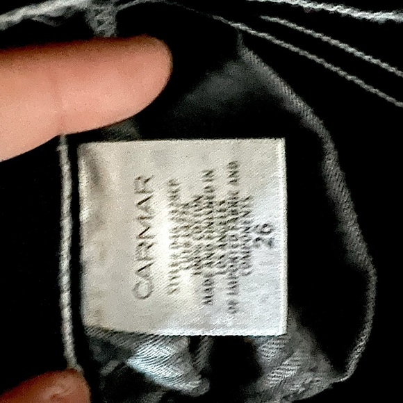 Size 26 distressed black Carmar jeans pockets - Picture 6 of 8
